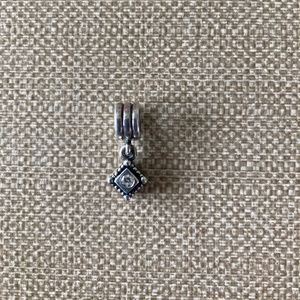 Pandora dangle two sided charm